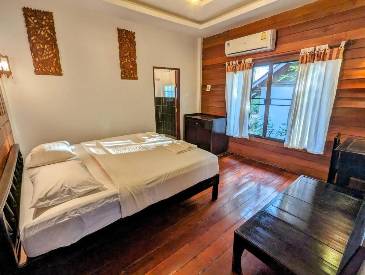 Ziggy Stardust Hotel Koh Phayam Eksteriør billede