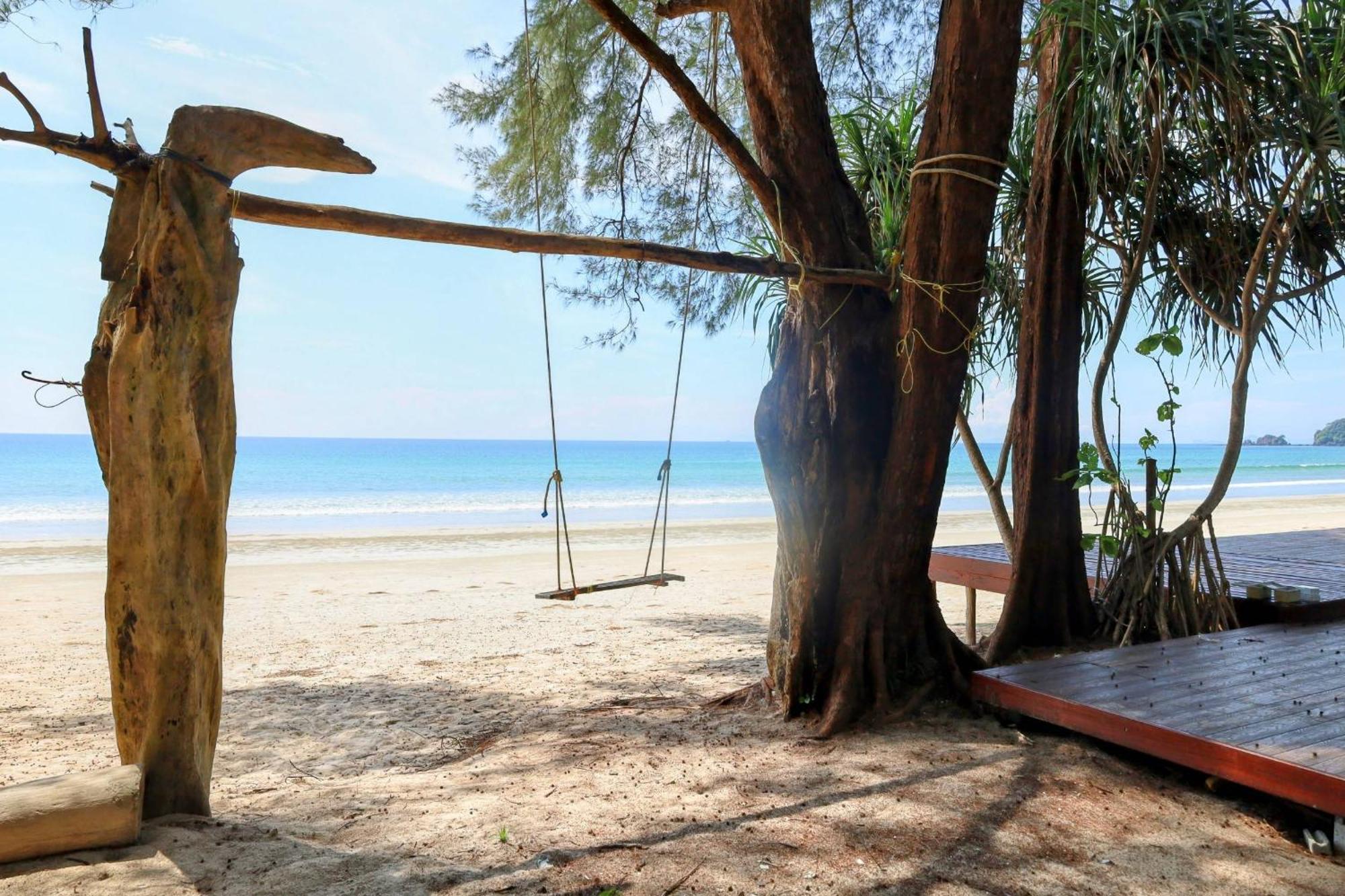 Ziggy Stardust Hotel Koh Phayam Eksteriør billede