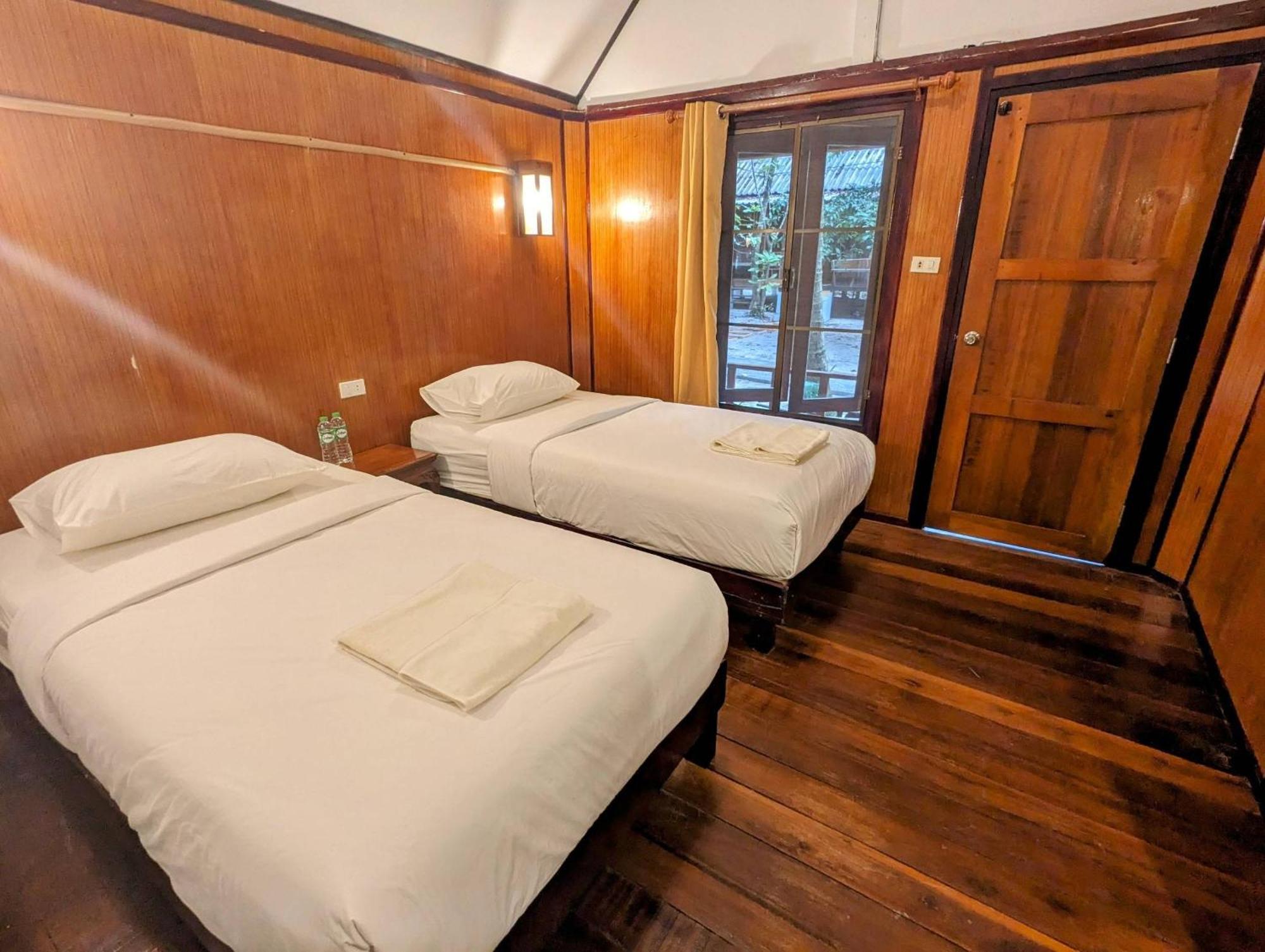 Ziggy Stardust Hotel Koh Phayam Eksteriør billede
