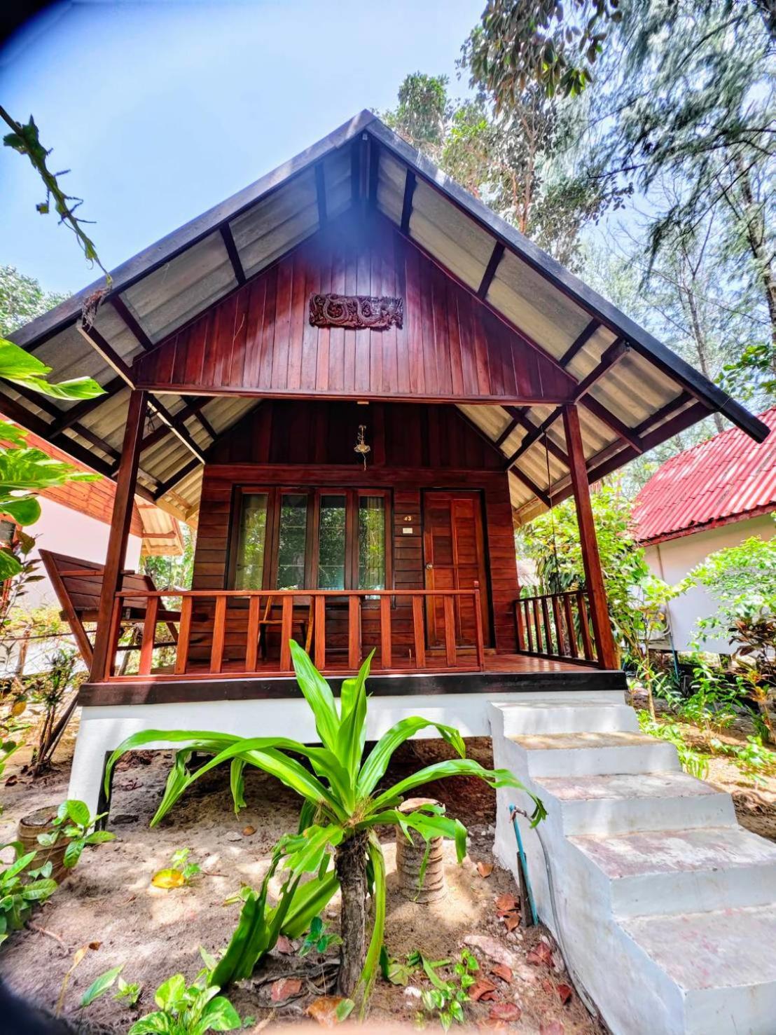 Ziggy Stardust Hotel Koh Phayam Eksteriør billede