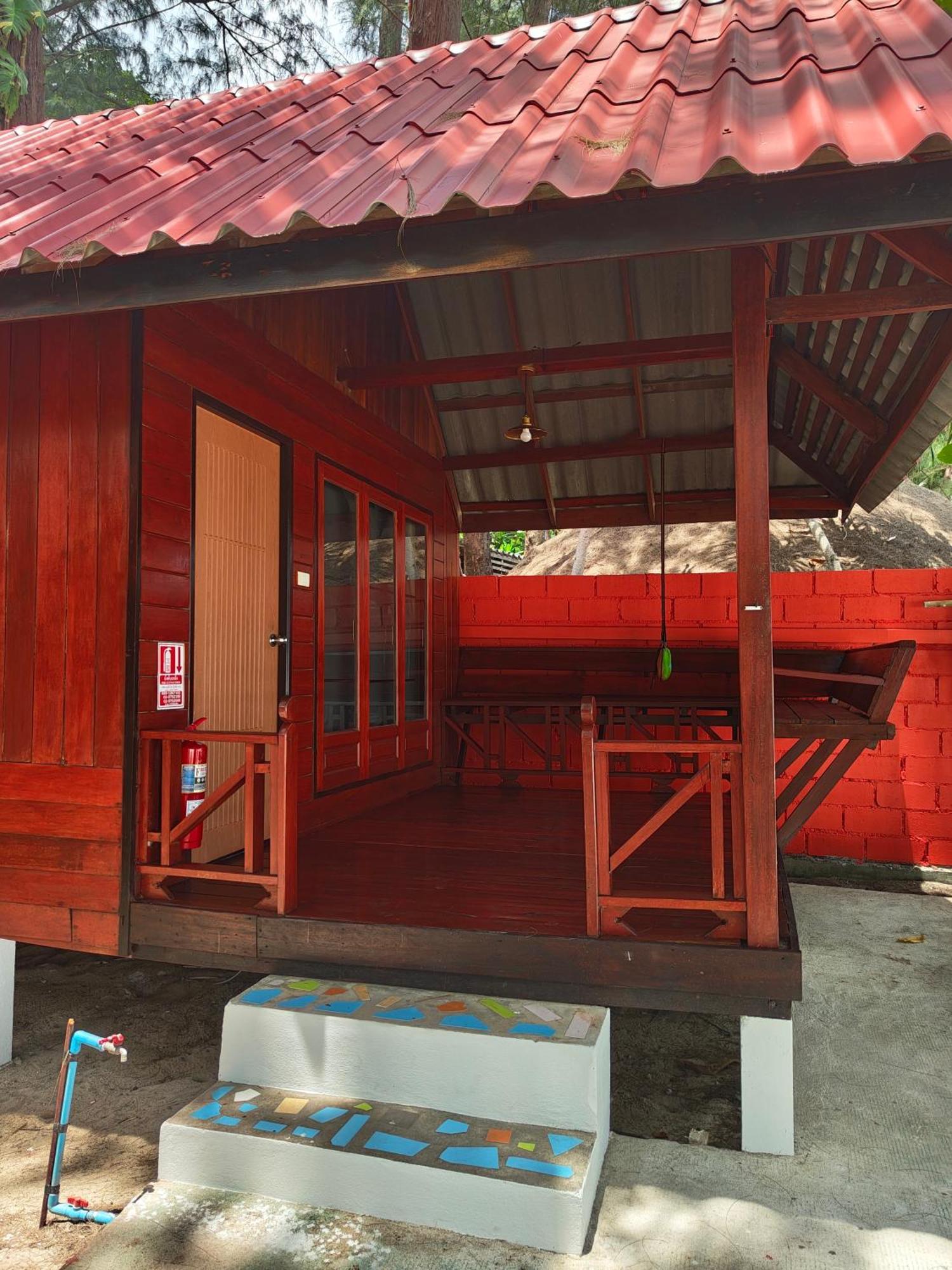 Ziggy Stardust Hotel Koh Phayam Eksteriør billede
